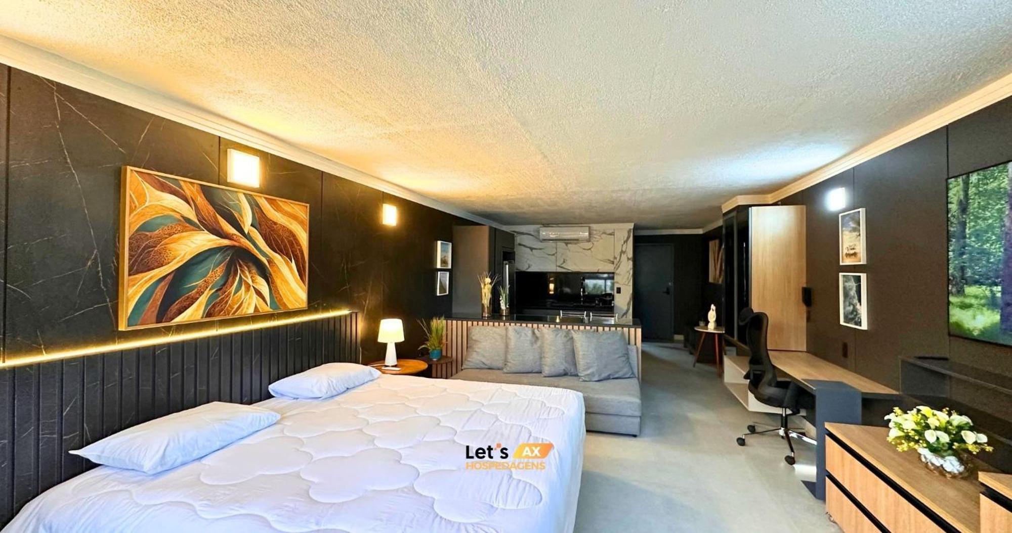 Ax Urban 750 Apartment
